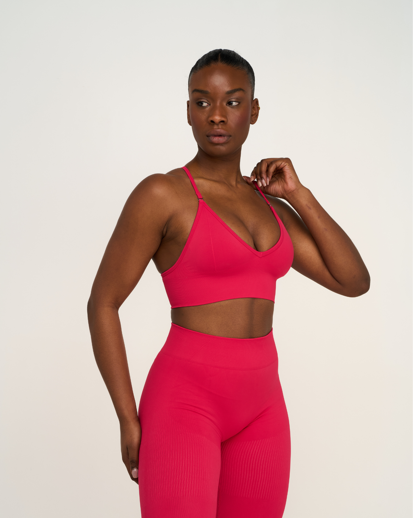 Soutien-gorge sans coutures sculptant multi-positions Elevate™ | Fraise