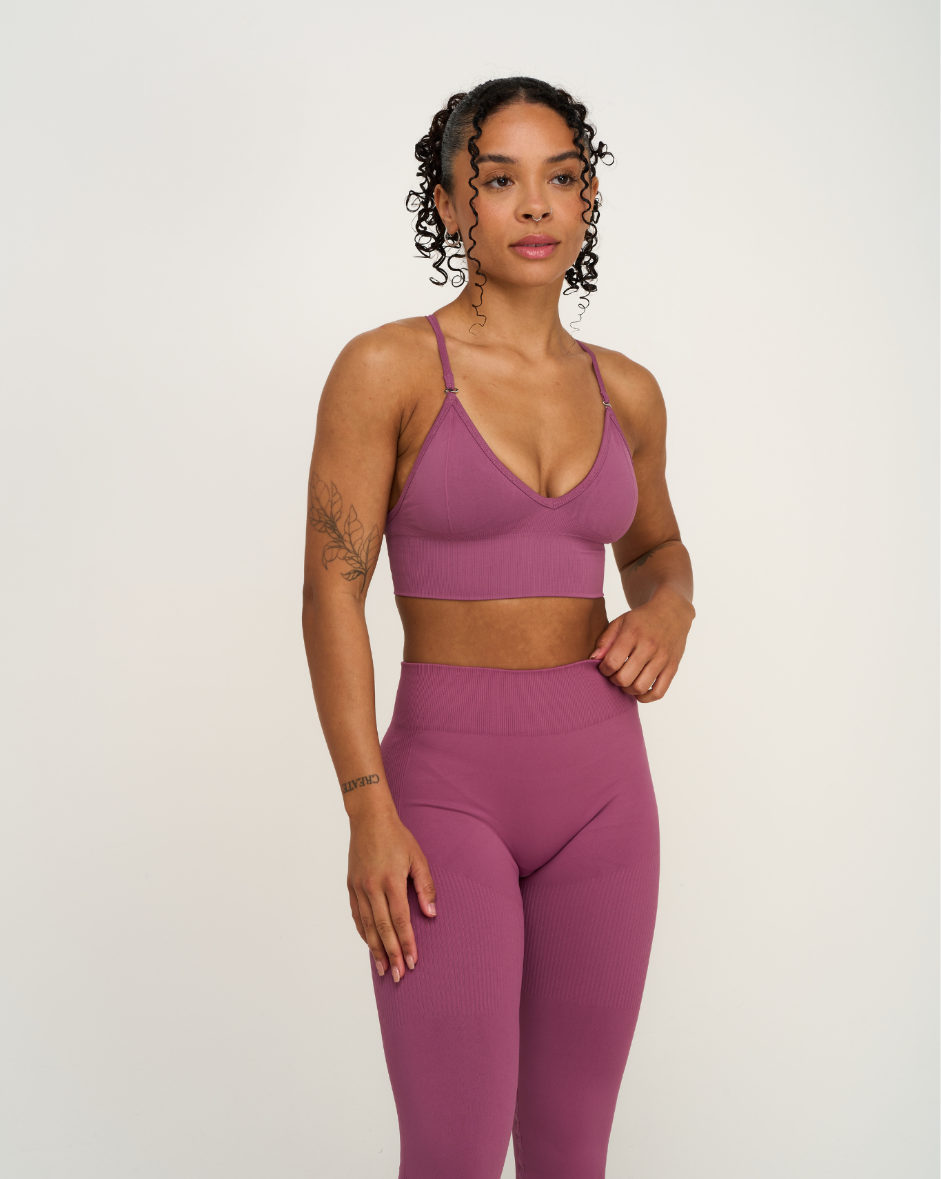 Soutien-gorge sans coutures sculptant multi-positions Elevate™ | Mauve Orchidée