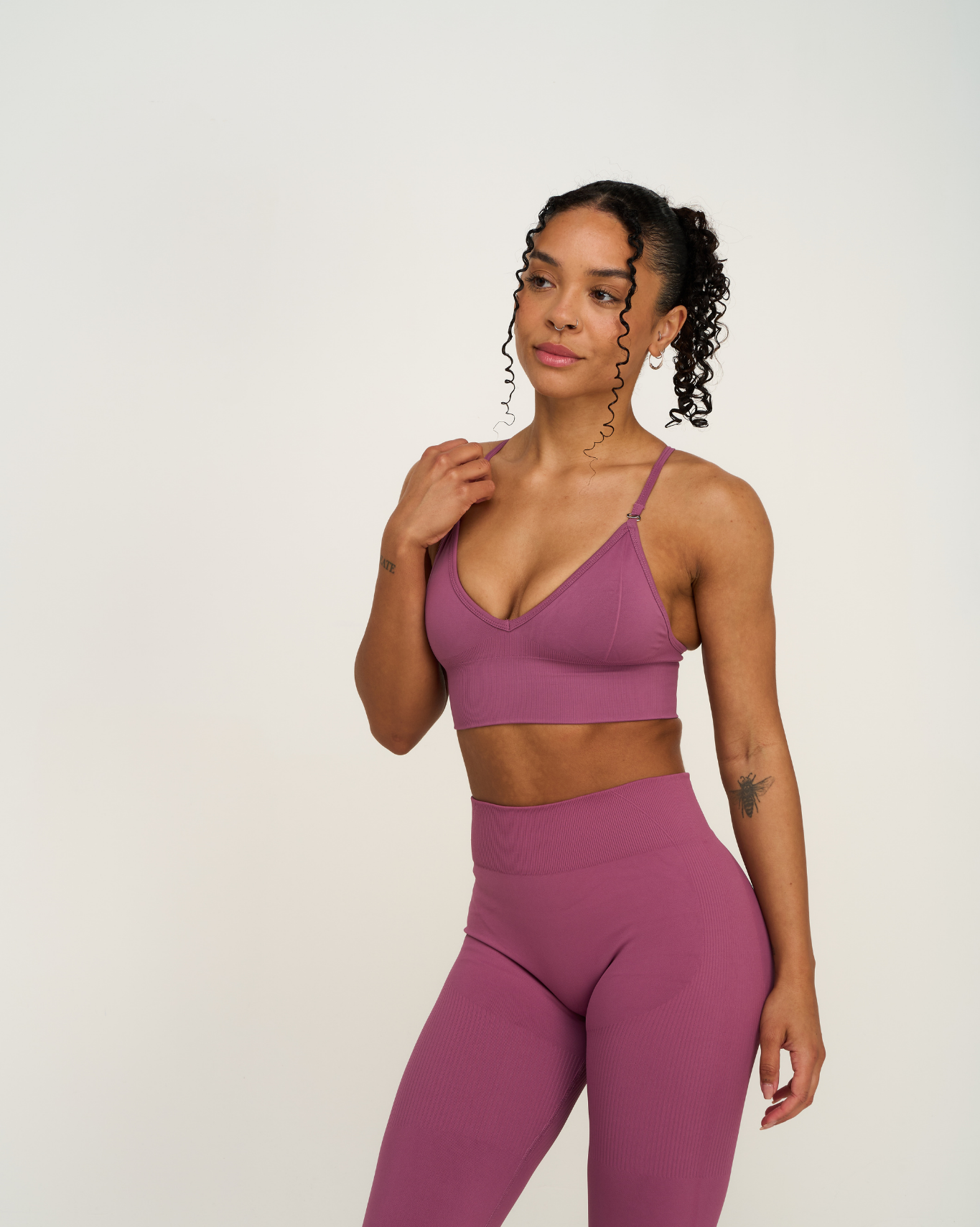 Soutien-gorge sans coutures sculptant multi-positions Elevate™ | Mauve Orchidée