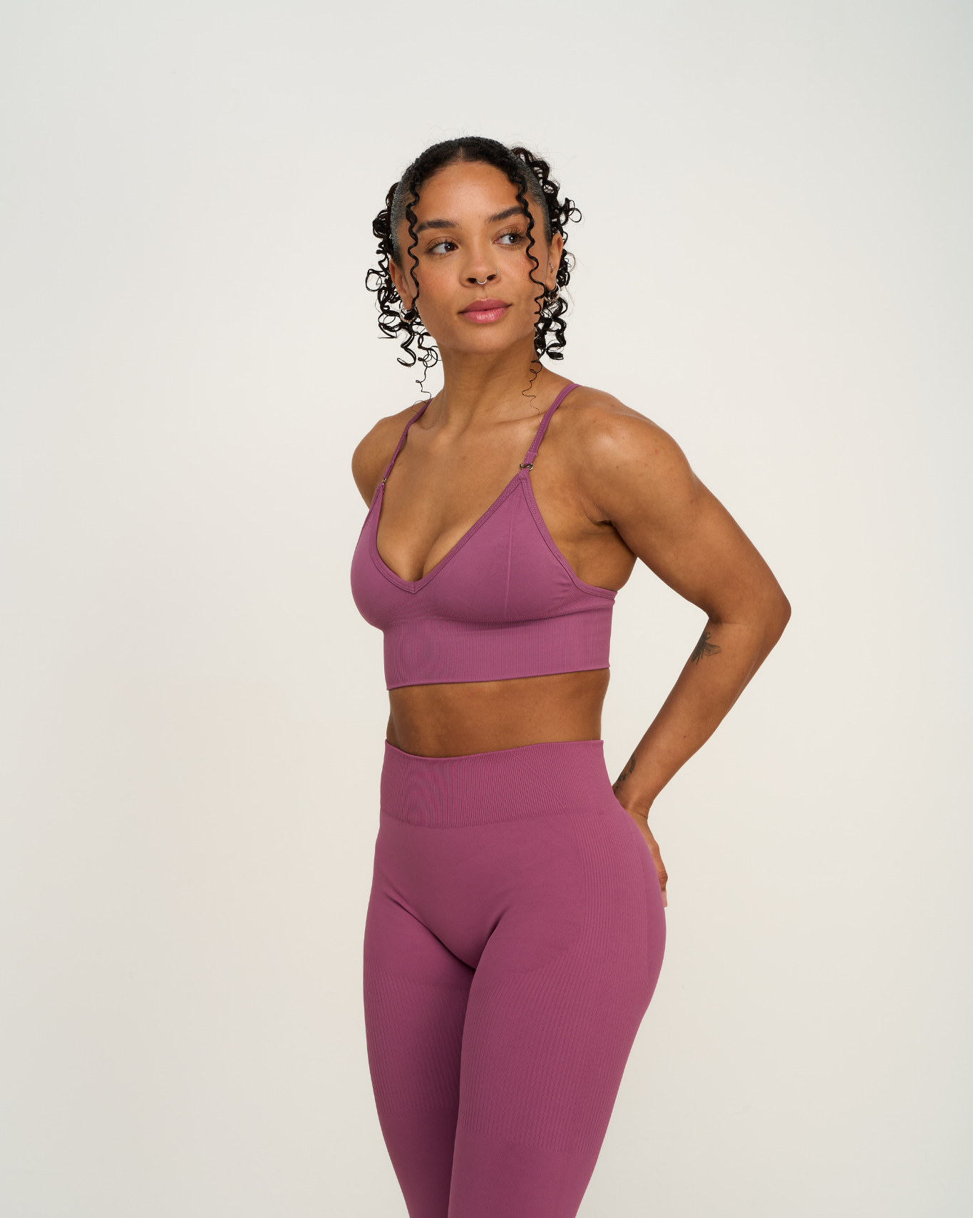 Soutien-gorge sans coutures sculptant multi-positions Elevate™ | Mauve Orchidée