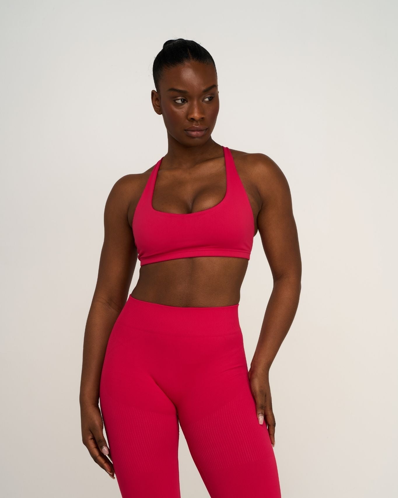 Soutien-gorge multi-positions à impact moyen Elevate™ Sculpting | Fraise