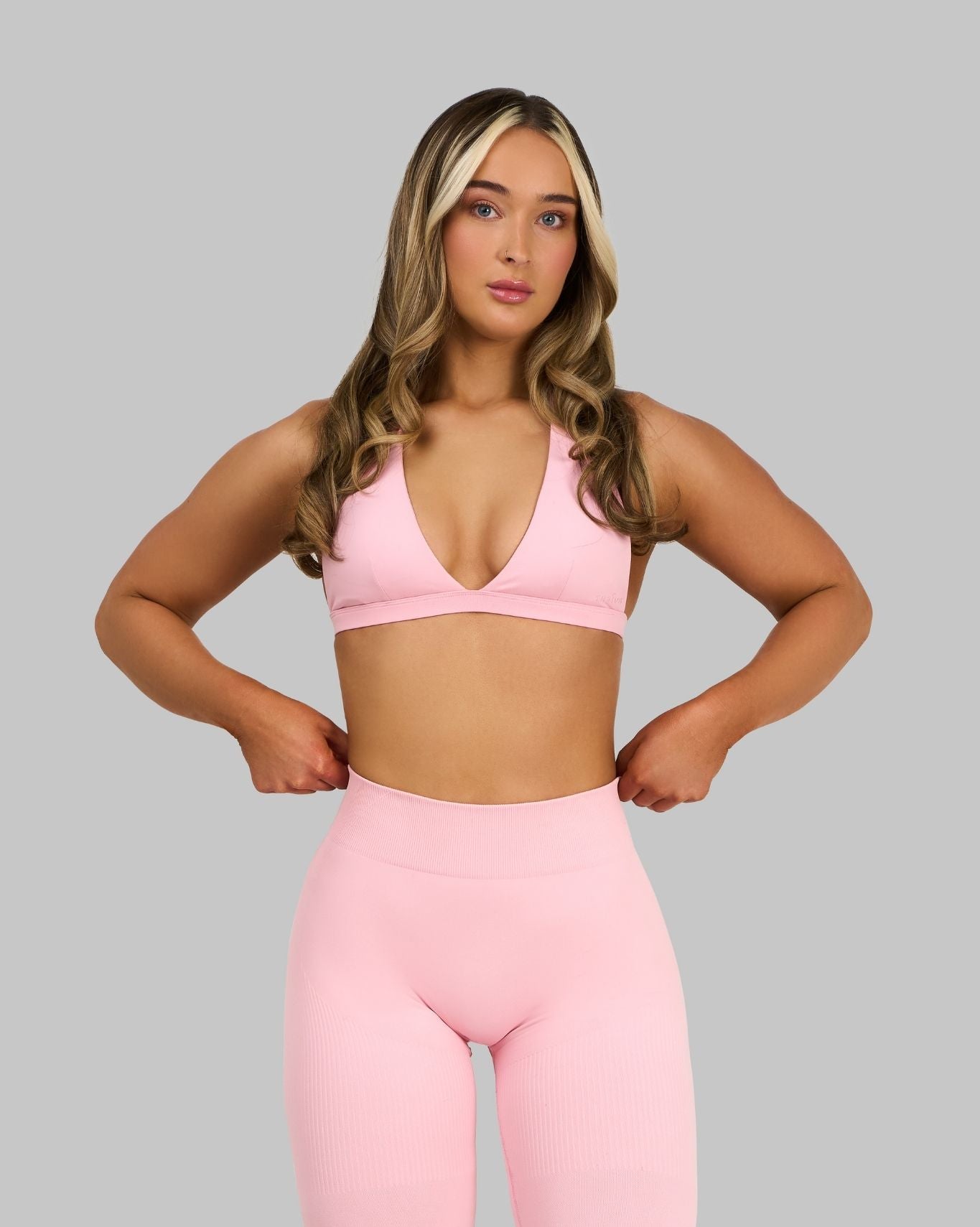 Soutien-gorge dos nu en V sans coutures galbant Elevate™ | Rose coton