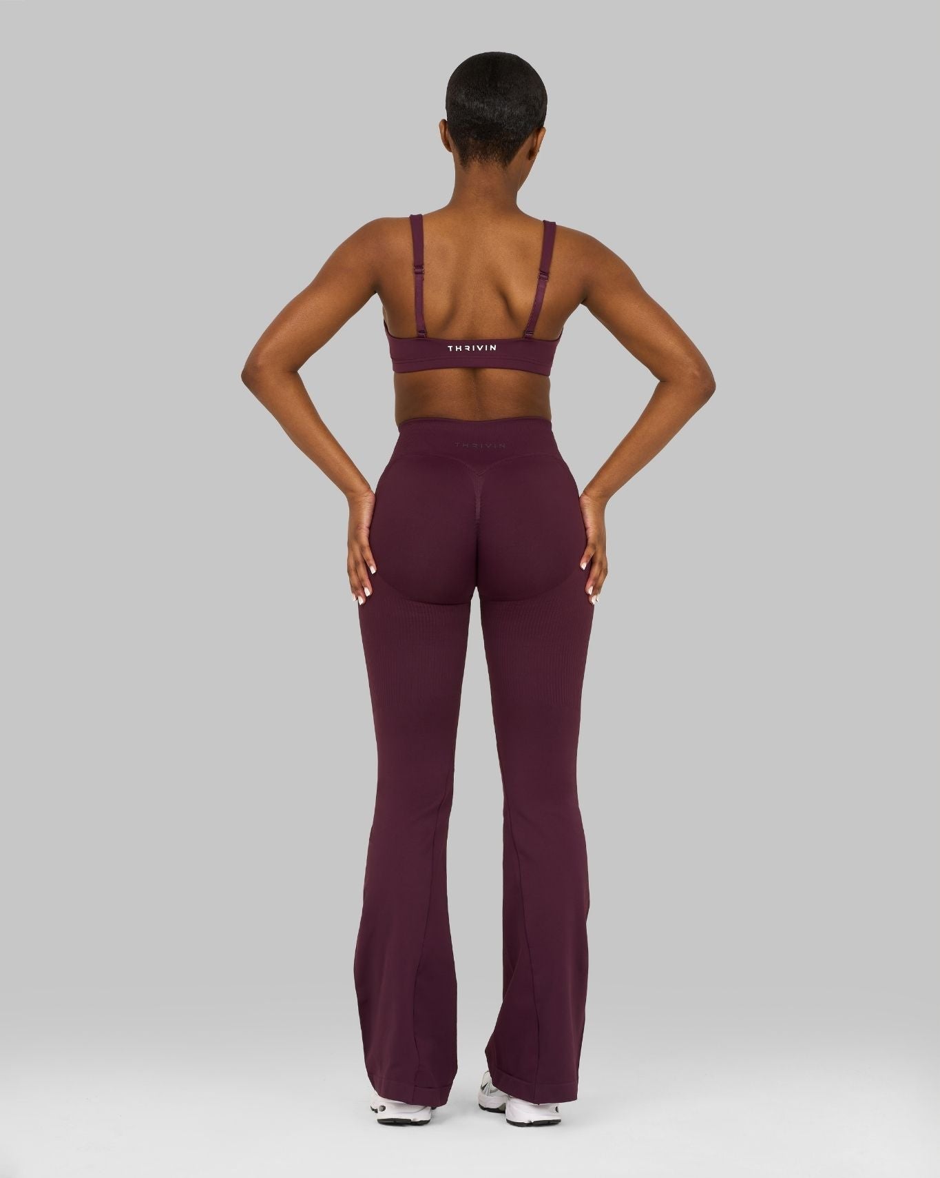 Flare froncé à taille mi-haute en V Elevate™ Sculpting | Prune d'hiver