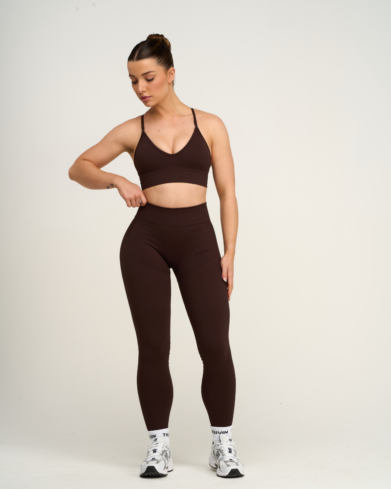 Soutien-gorge sans coutures sculptant multi-voies Elevate™ | Café