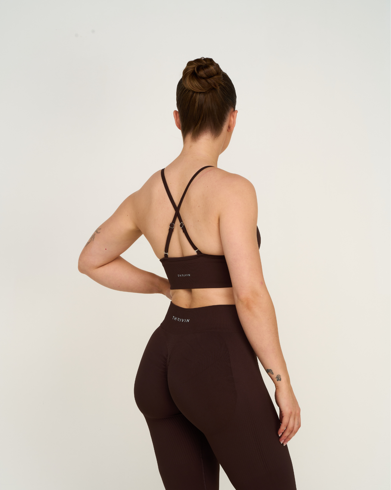 Soutien-gorge sans coutures sculptant multi-voies Elevate™ | Café