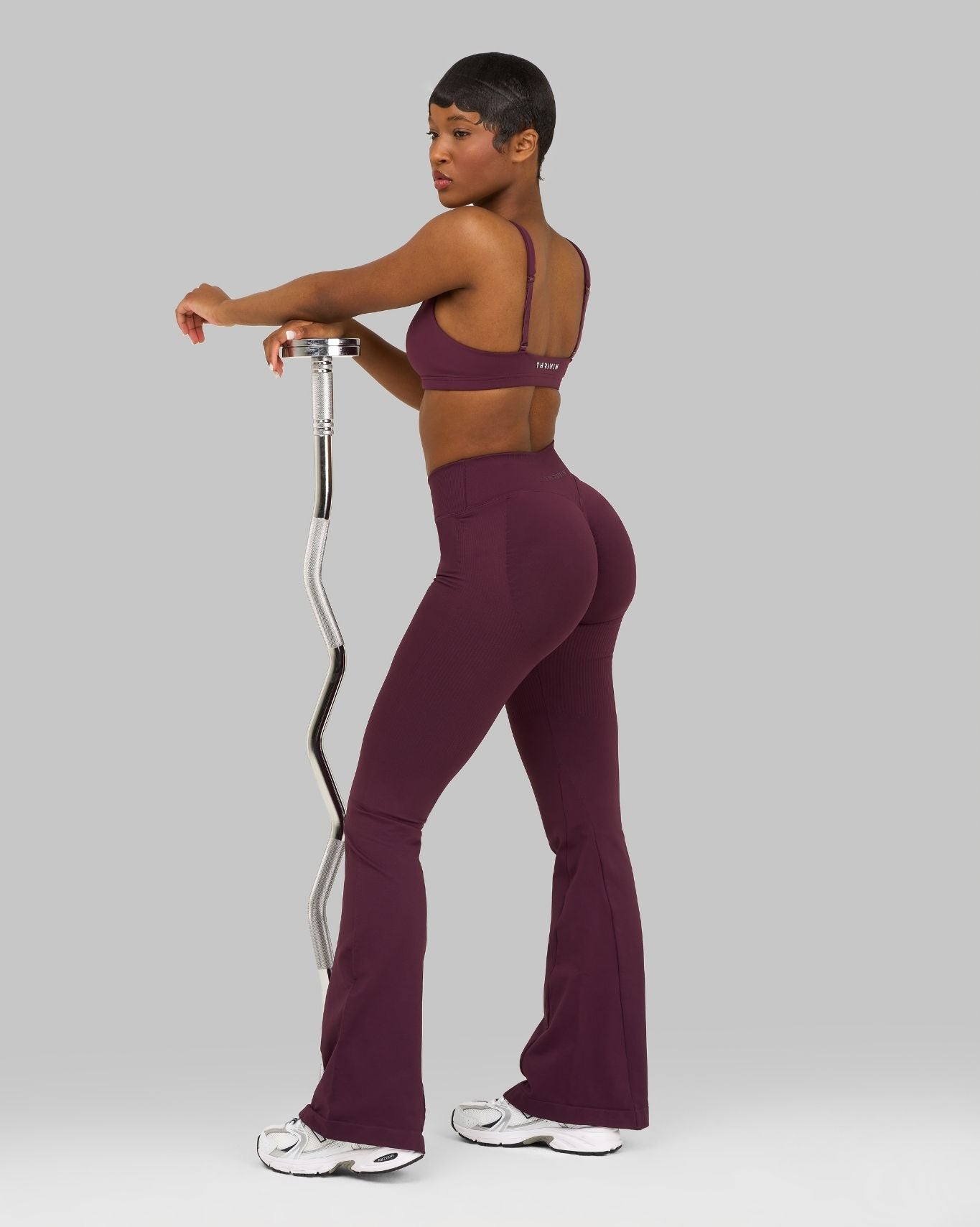Flare froncé à taille mi-haute en V Elevate™ Sculpting | Prune d'hiver