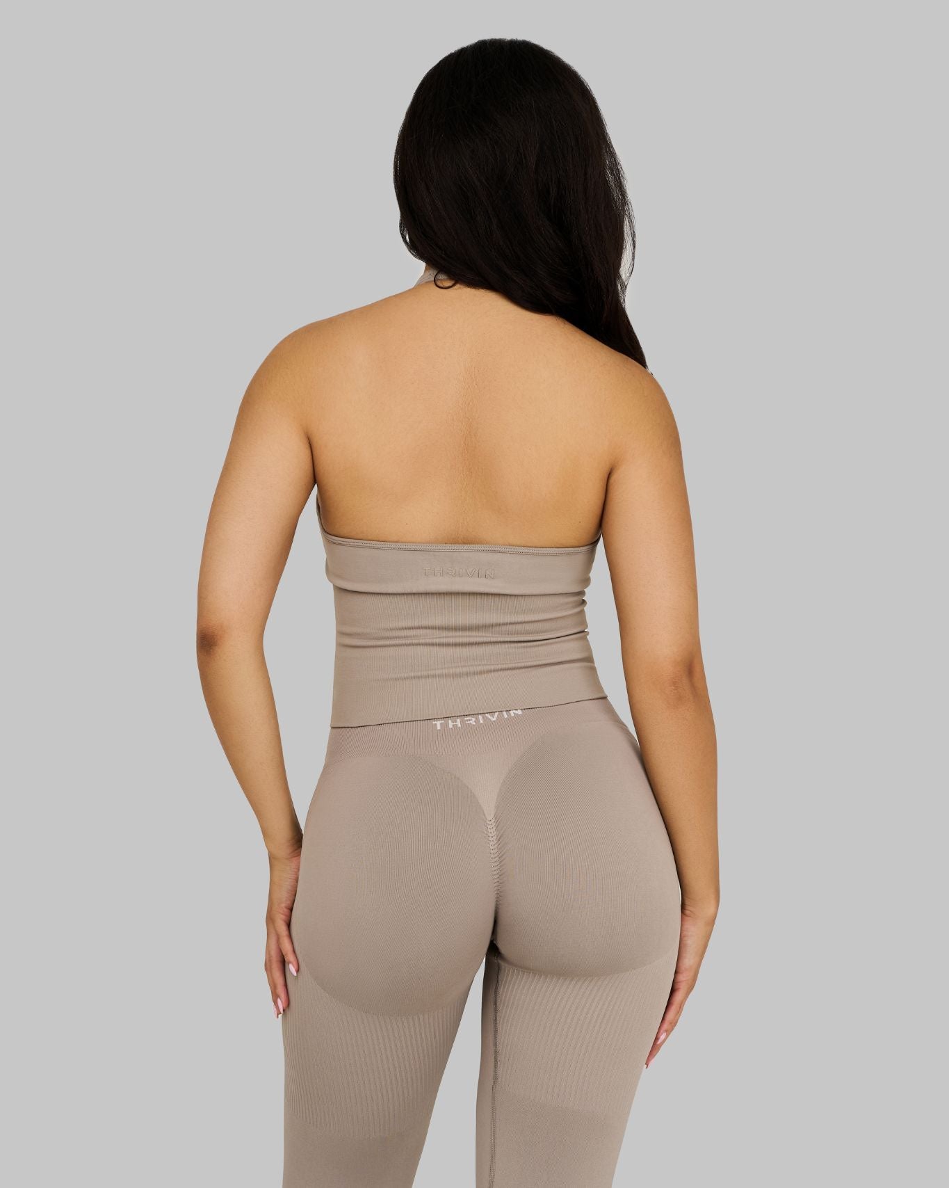 Haut dos nu sans coutures sculptant Elevate™ | Latte