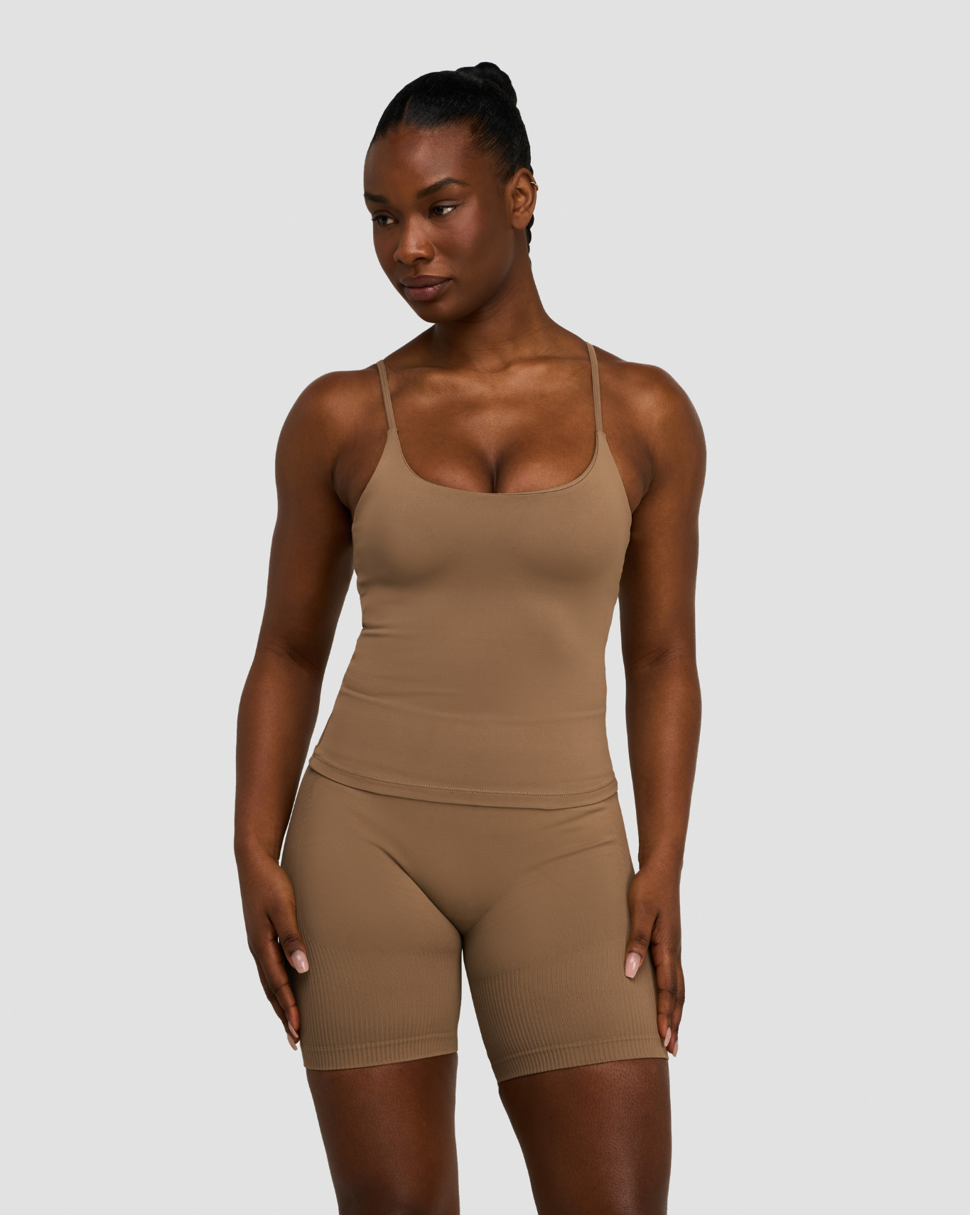 Caraco sans couture Sculpting Elevate™ à encolure dégagée | Caramel