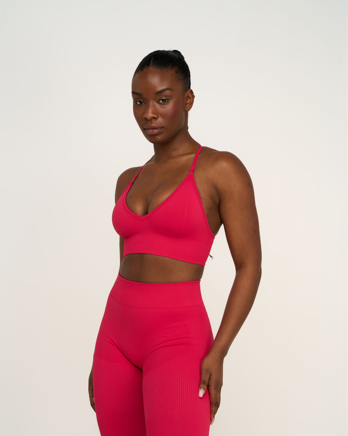 Soutien-gorge sans coutures sculptant multi-positions Elevate™ | Fraise