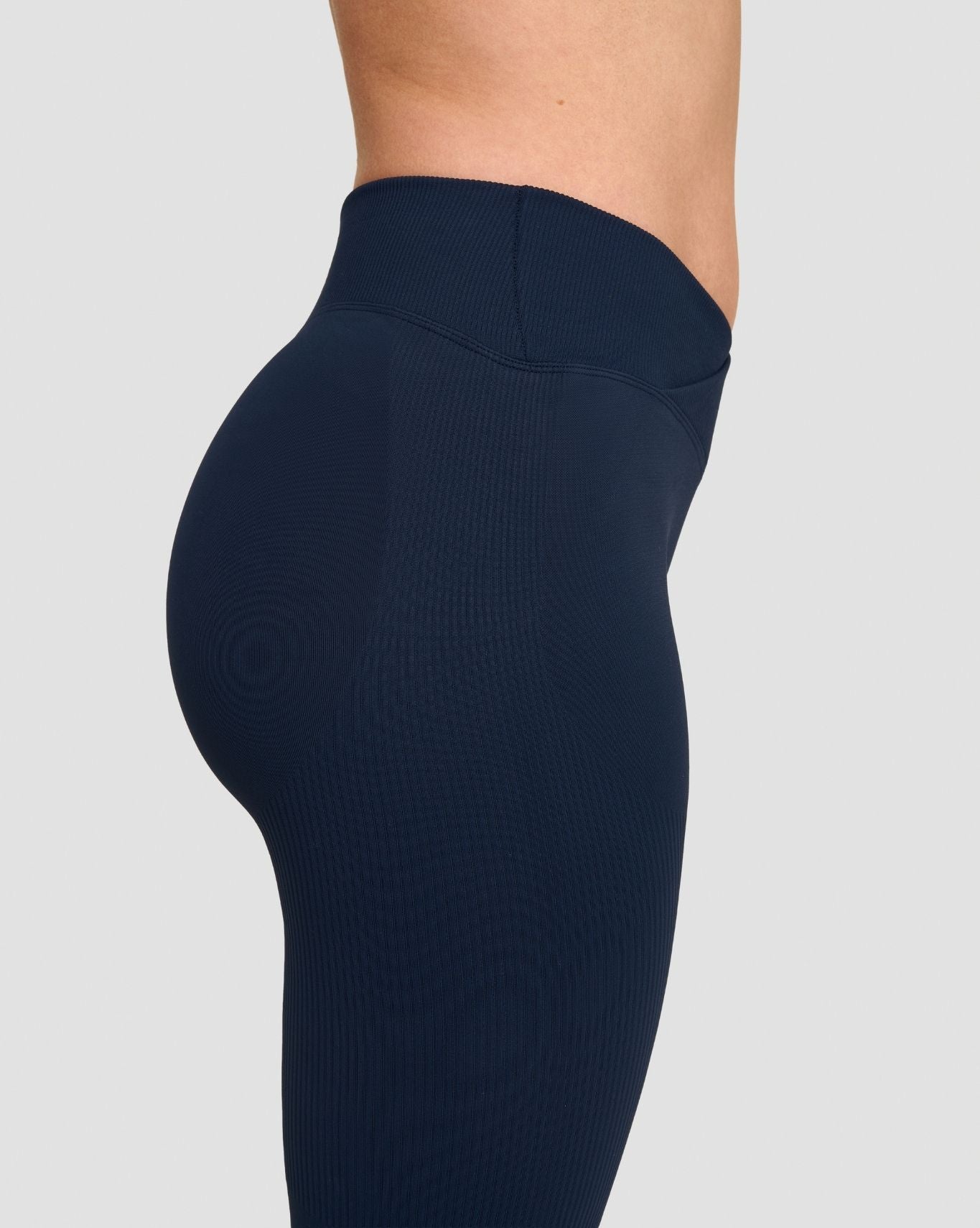 Legging évasé taille en V froncé Elevate™ Sculpting | Bleu marine nuit