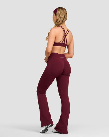 Legging galbant taille mi-haute en V Elevate™ Scrunch évasé | Bordeaux