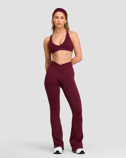 Legging galbant taille mi-haute en V Elevate™ Scrunch évasé | Bordeaux