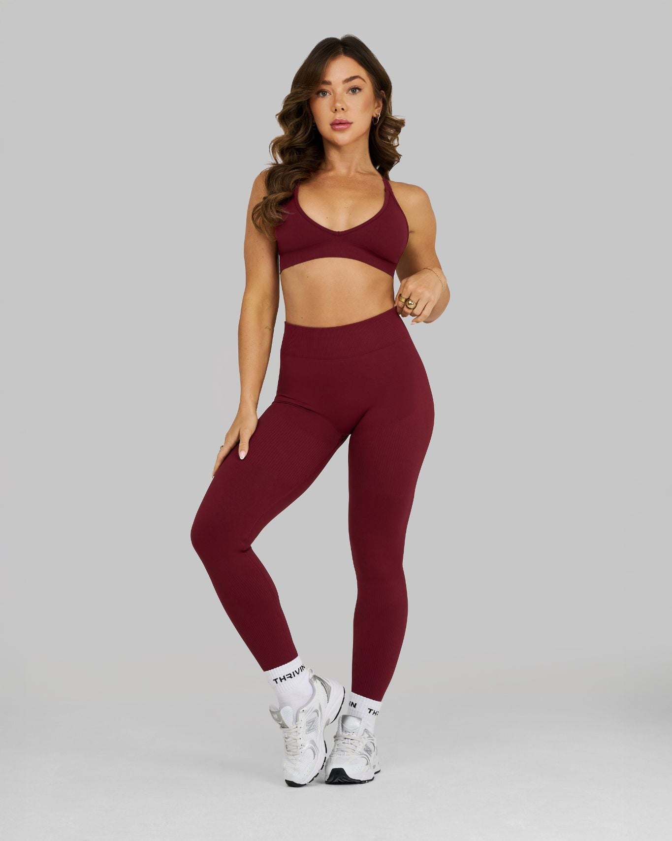 Legging froncé sculptant à taille mi-haute Elevate™ | Lie de vin