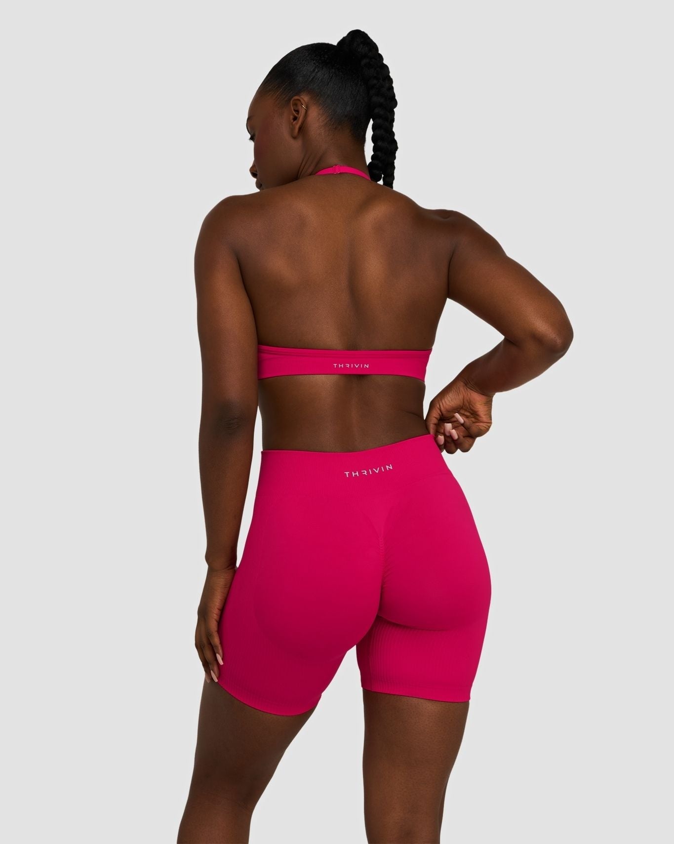 Shorts froncés mi-taille sculptants Elevate™ | Fraise