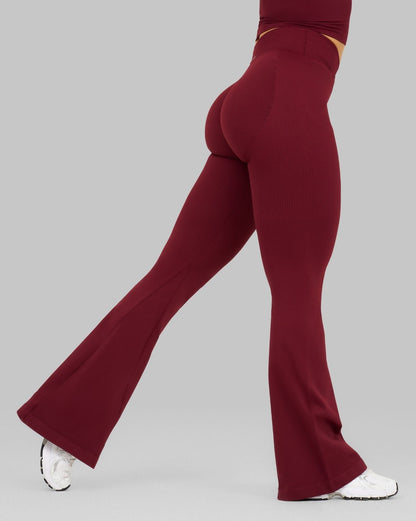 Legging Évasé Sculptant Taille V Elevate™ Froncé | Rouge Bordeaux