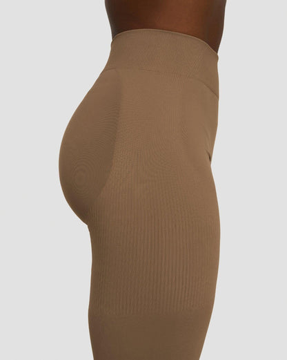 Leggings sculptants taille mi-haute froncés Elevate™ | Toffee