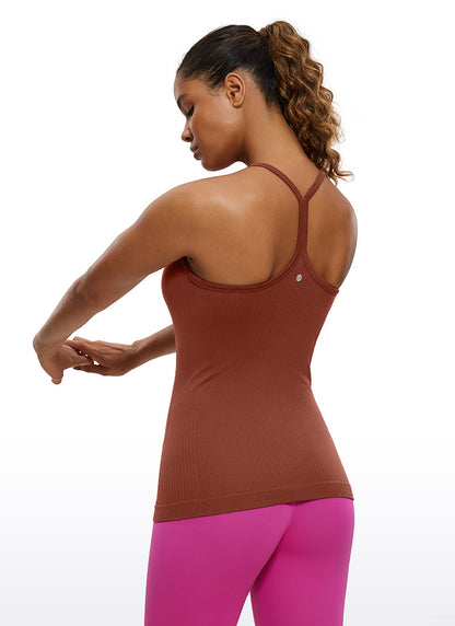 Débardeur Speedy Seamless de couleur unie avec soutien-gorge intégré